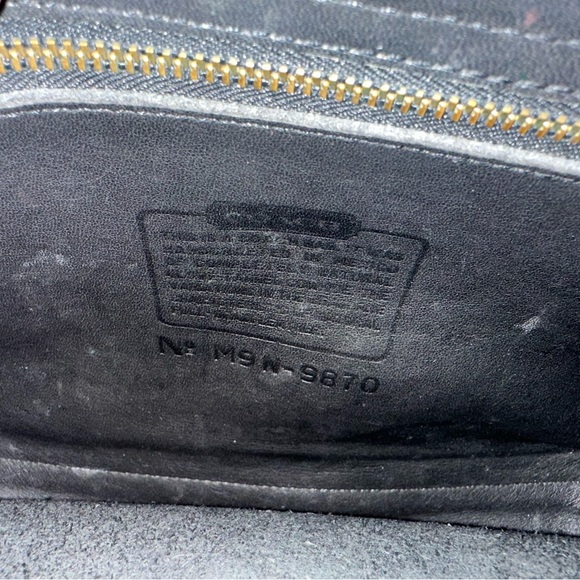 Vintage Coach Court 9870 Leather Handbag Crossbody Black - Picture 8 of 8